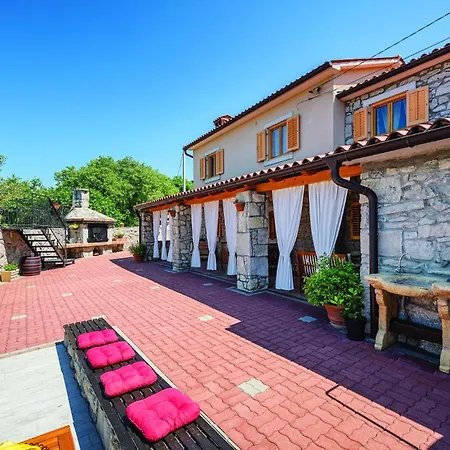 Lovely In With Wifi Holiday home Kozljak