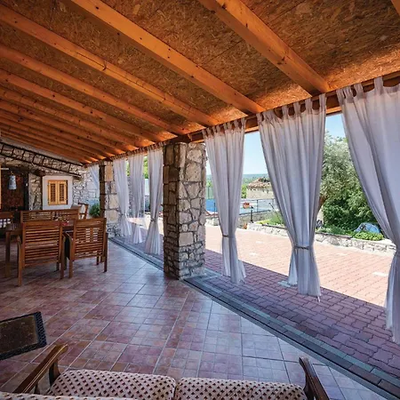 Lovely In With Wifi Holiday home *